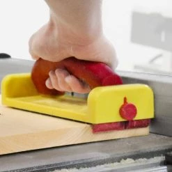 Grabber Plus Push Block for Table Saws, Router Tables, Band Saws and Jointers by Milescraft -Primefit Shop milescraft jigs 34050003 fa 1000